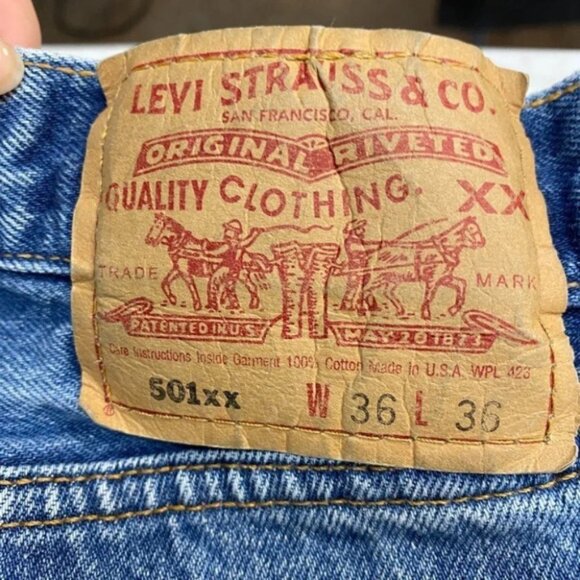 Vtg Levis 501xx Button Fly Blue Jeans USA MADE Denim Pants 501-0000 Size 36 x 36 - Picture 3 of 7